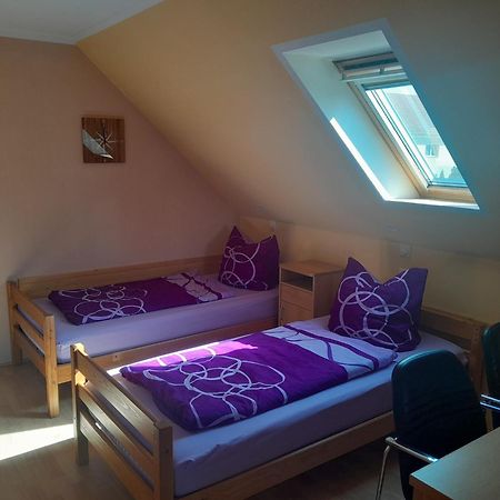 Fewo Hohen Neuendorf Bei Berlin Mit Sauna Und Fuss-Spa ภายนอก รูปภาพ